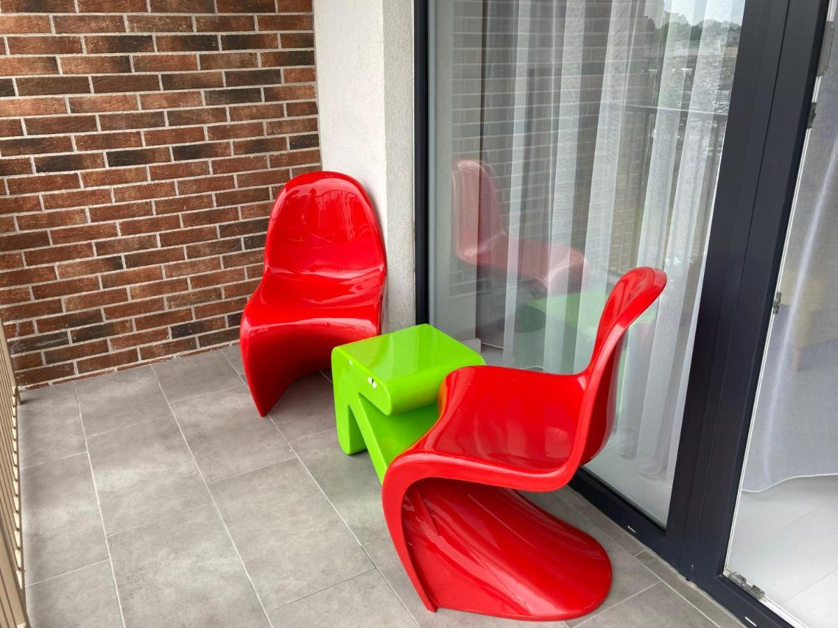 Apartamentul Max, Practic Si Confortabil Oradea Eksteriør billede