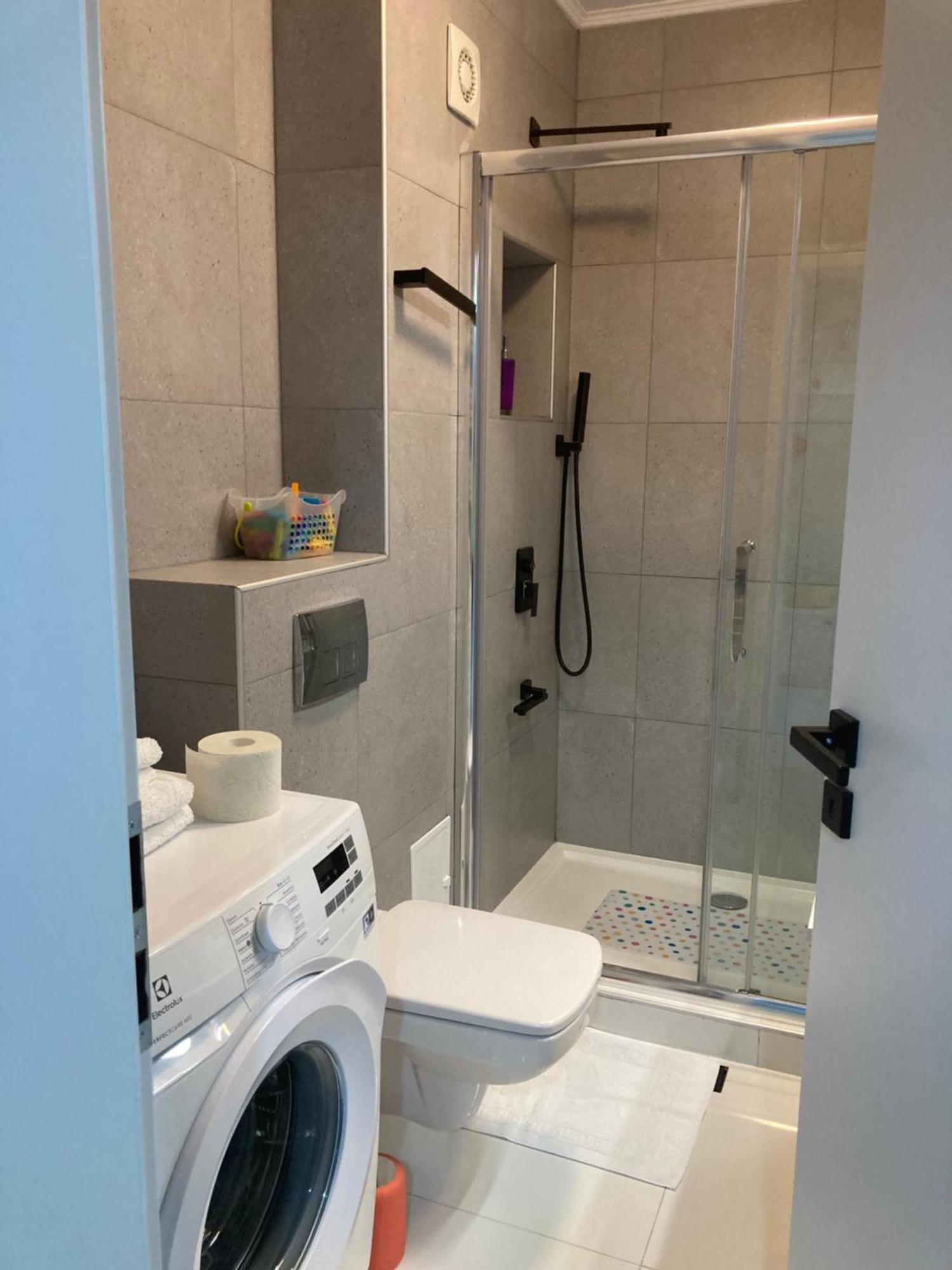 Apartamentul Max, Practic Si Confortabil Oradea Eksteriør billede